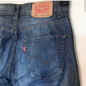 NWOT Levi’s 💙 514 Slim Straight Jeans Strauss 27